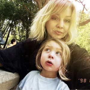 Meet your Posher, Adriana